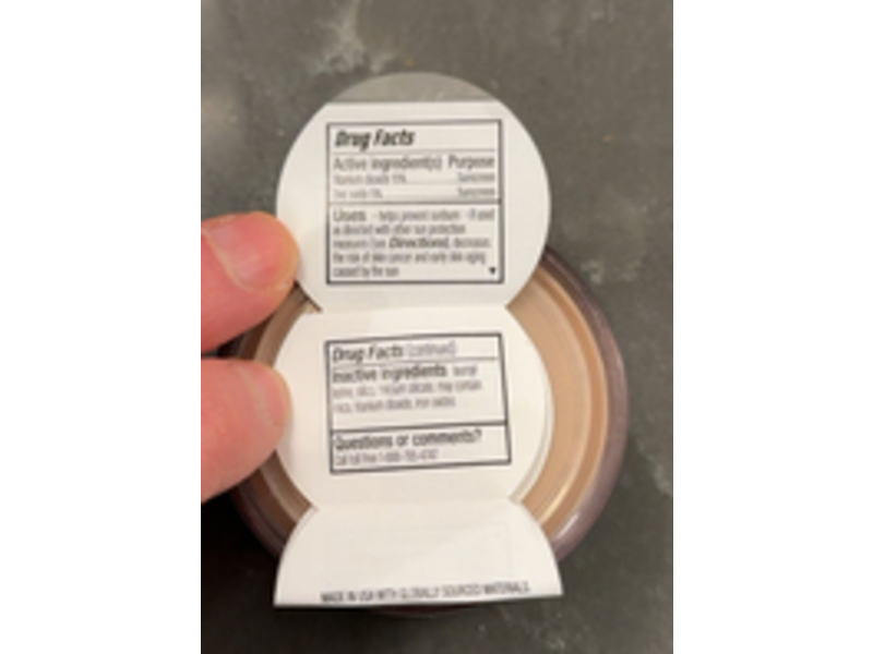 bareMinerals Matte Loose Powder Foundation, SPF 15, 11 Soft Medium, 0.21 oz/6 g