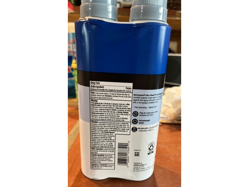 Neutrogena Ultra Sheer Sunscreen Mist, SPF 45, 5 oz/141 , Pack Of 2