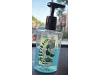 Bath & Body Works Anti-Bacterial Hand Gel, Eucalyptus Spearmint, 7.6 fl oz/225 mL - thumbnail 2