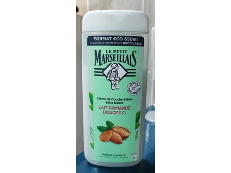 Le Petit Marseiliais Shower Cream, Sweet Almond Milk, 650 mL