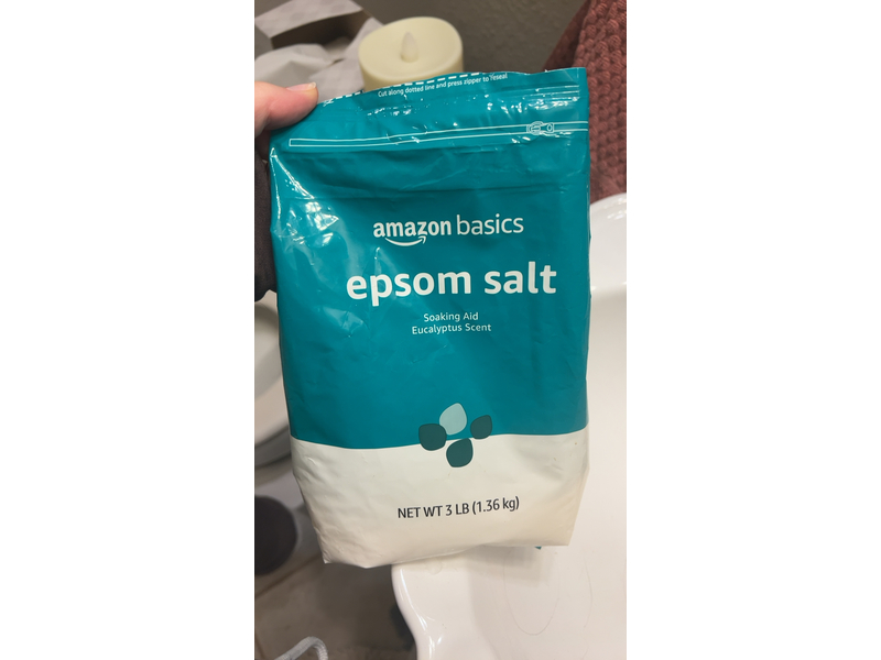 Solimo Epsom Salt, Soaking Aid, Eucalyptus Scented, 3 lb/1.36 kg