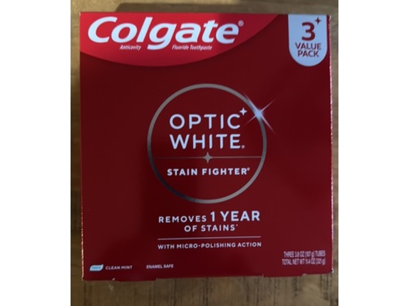 Colgate Opti White Stain Fighter Fluoride Toothpaste, Clean Mint, 11.4 oz/321 g, Pack of 3