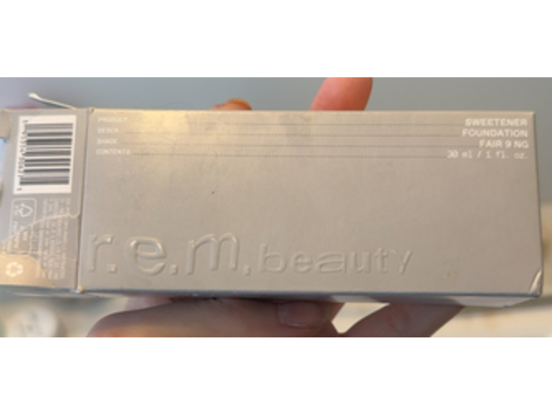 R.e.m. Beauty Sweetener Foundation, Fair 9 Ng, 1 fl oz/30 mL