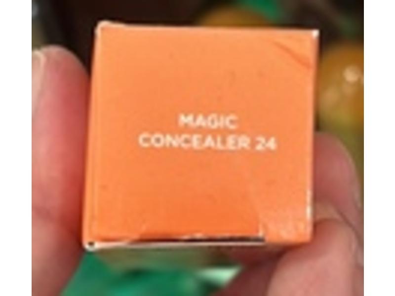 Juvia's Place I Am Magic Liquid Concealer, J24, 0.34 fl oz/10 mL