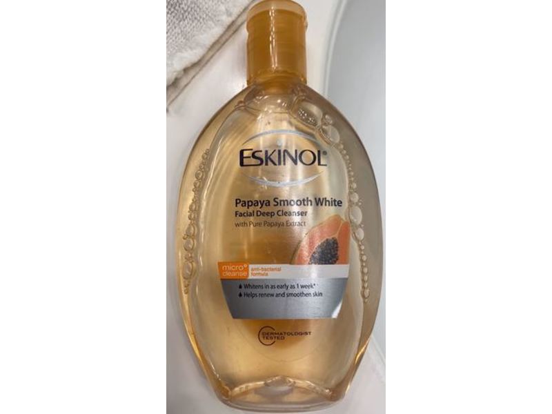 Eskinol Facial Deep Cleanser, Papaya Smooth White, 4.6 fl oz/135 mL