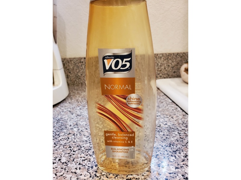 Alberto VO5 Balancing Shampoo, 15 fl oz (443 mL)