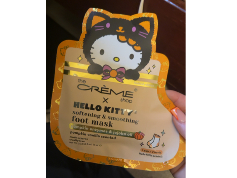 The Creme Shop X Hello Kitty Softening & Smoothing Foot Mask, Pumpkin Vanilla Scented, 0.43 fl oz/14 mL, 1 Pair