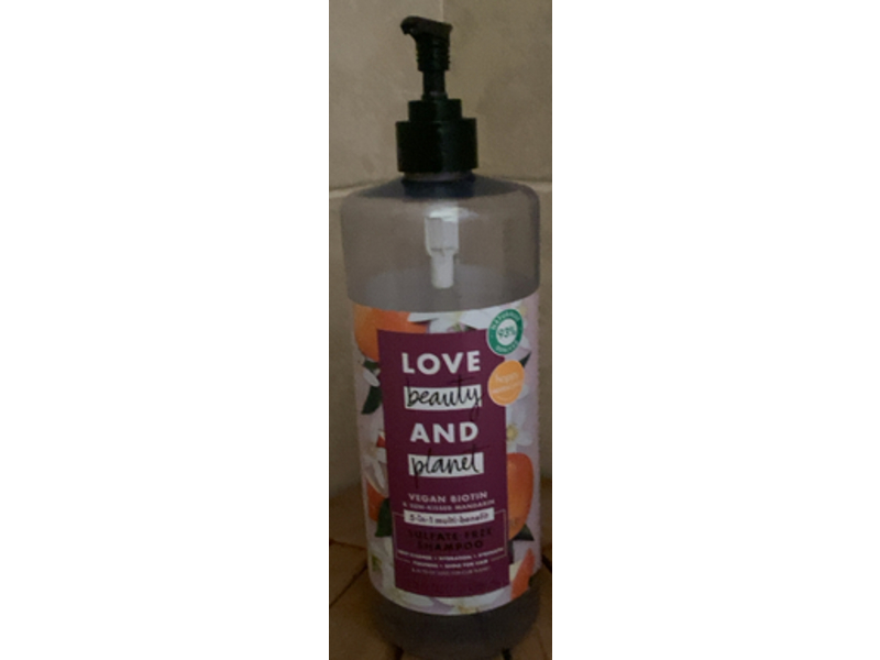 Love Beauty & Planet Sulfate-Free Shampoo, 32.3 fl oz/955 mL