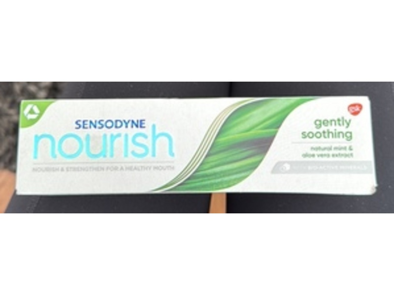 Sensodyne Nourish Toothpaste, Natural Mint & Aloe Vera Extract, 75 mL