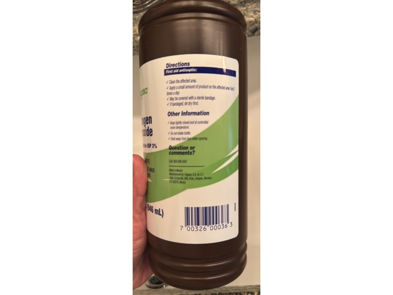 Degasa Topical Solution, USP 3%, Hydrogen Peroxide, 32 fl oz/946 mL