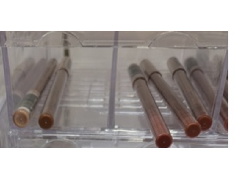 Maybelline Lifter Liner Lip Liner Pencil, Hyaluronic Acid, Out of Line