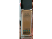 Maybelline New York Fit Me Matte + Poreless Foundation, 332 Golden Caramel, 1 fl oz/30 mL - thumbnail 2