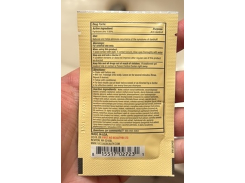 First Aid Beauty Anti-Dandruff Shampoo, 0.03 fl oz/8 mL