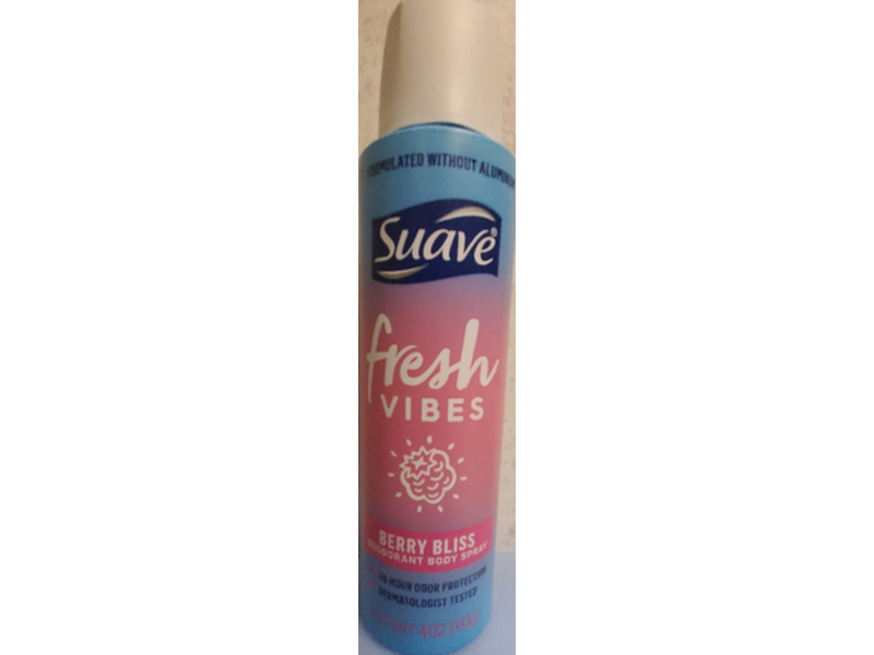 Suave Fresh Vibes Deodorant Body Spray, Berry Bliss, 4 oz/119 mL