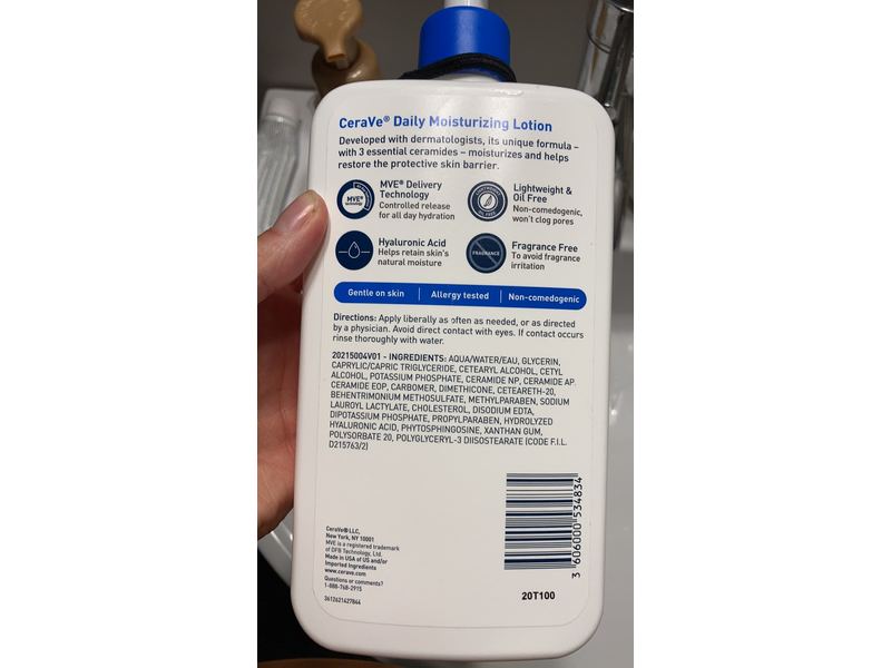CeraVe Daily Moisturizing Lotion, 19 fl oz/562 mL