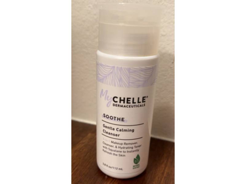 My Chelle Soothe Gentle Calming Cleanser, Squalene, 3.8 fl oz/112 mL