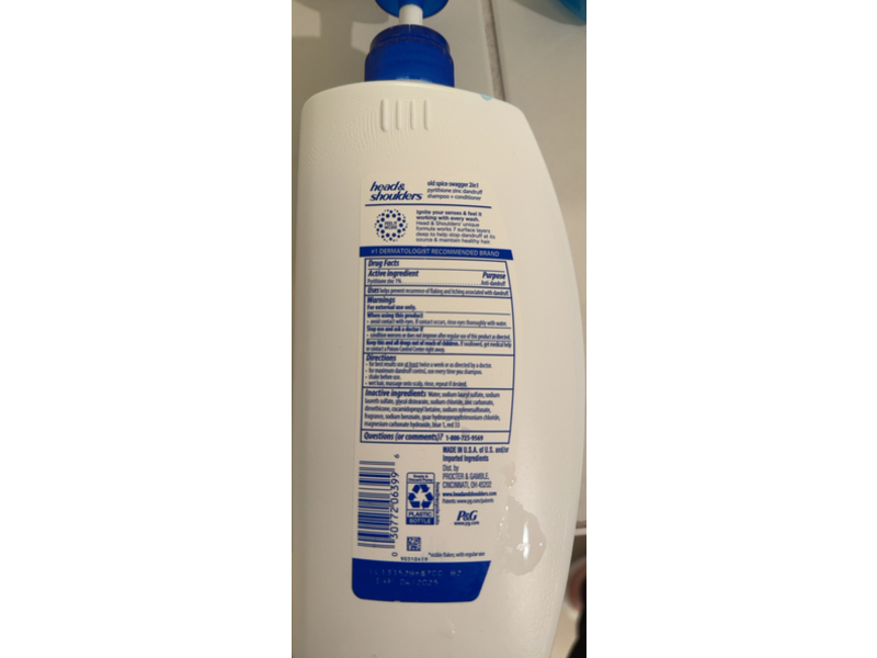 Head & Shoulders Anti-Dandruff 2-in-1 Shampoo + Conditioner, Old Spice Swagger, 835 mL