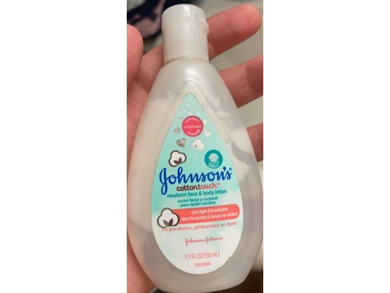 Johnsons Baby Newborn Face & Body Lotion, Cotton Touch, 1.7 fl oz/50 mL