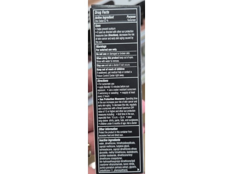 bareMinerals Barepro 24HR Wear Skin-Perfecting Matte Liquid Foundation, Fair 15 Cool, SPF 20, 1 fl oz/30 mL