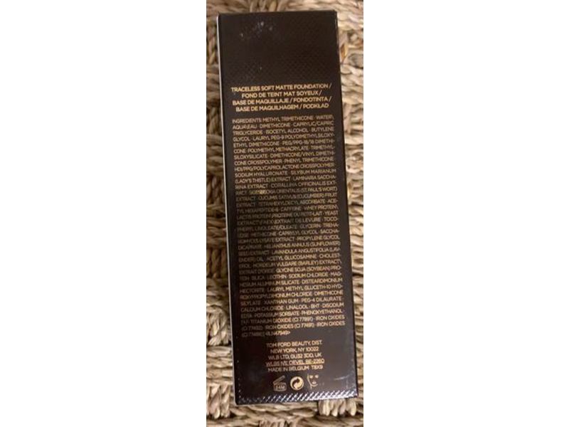 Tom Ford Traceless Soft Matte Foundation, 6.0 Natural, 1 fl oz/30 mL