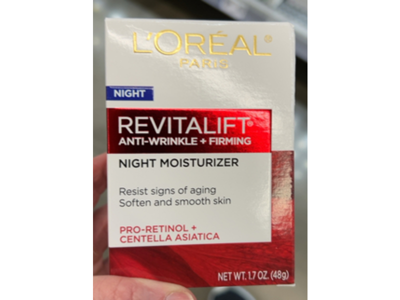 L'Oreal Paris Revitalift Anti-Wrinkle + Firming Night Moisturizer, Pro-Retinol + Centella Asiatica, 1.7 oz/48 g, 2 Count