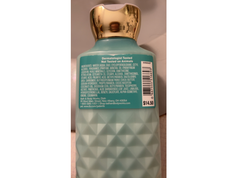 Bath & Body Works Body Lotion, Magic In The Air, 8 fl oz/236mL