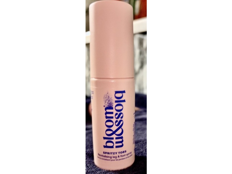 Bloom & Blossom Revitalising Leg & Foot Spray, Spritzy Toes, 100 mL