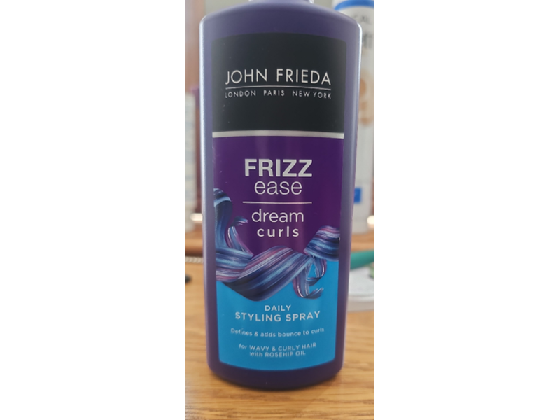 John Frieda Frizz Ease Dream Curls Daily Styling Spray, Rosehip Oil, 6.7 fl oz/200 mL
