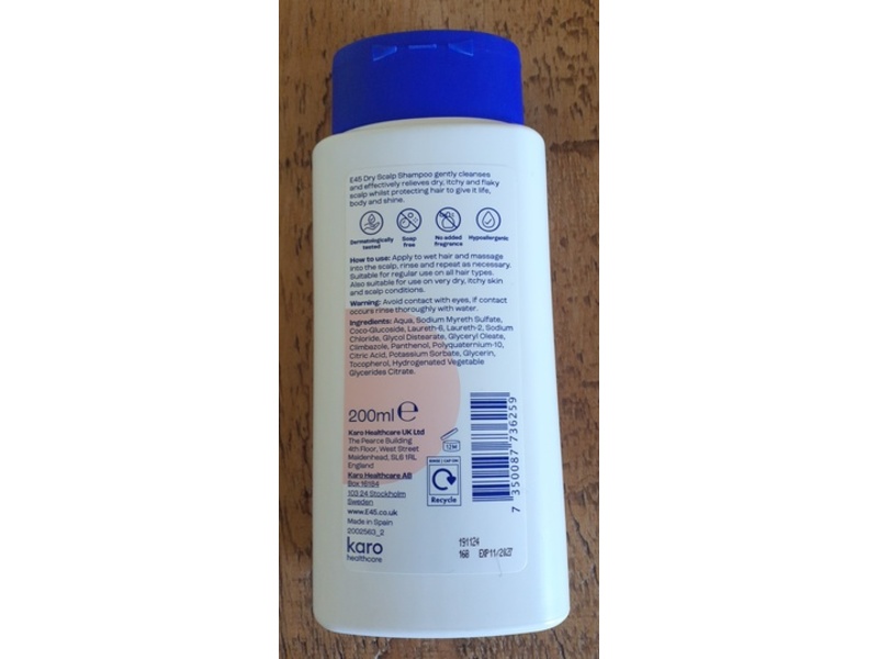 E45 Gently Cleanses Dry Scalp Shampoo, 200 mL