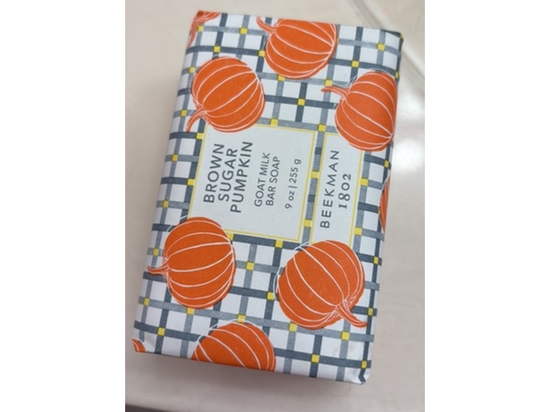 Beekman 1802 Goat Milk Bar Soap, Brown Sugar Pumpkin, 9 oz/255 g