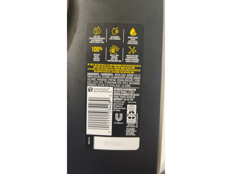 AXE Body Wash 12H Refreshing Scent Body Wash, Black Frozen Pear & Cedarwood, 32 fl oz/946 mL