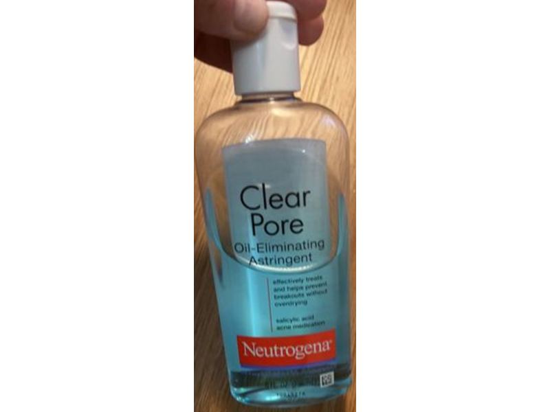 Neutrogena Clear Pore Oil-Eliminating Astringent, Salicylic Acid, 8 oz/236 mL, Pack Of 2