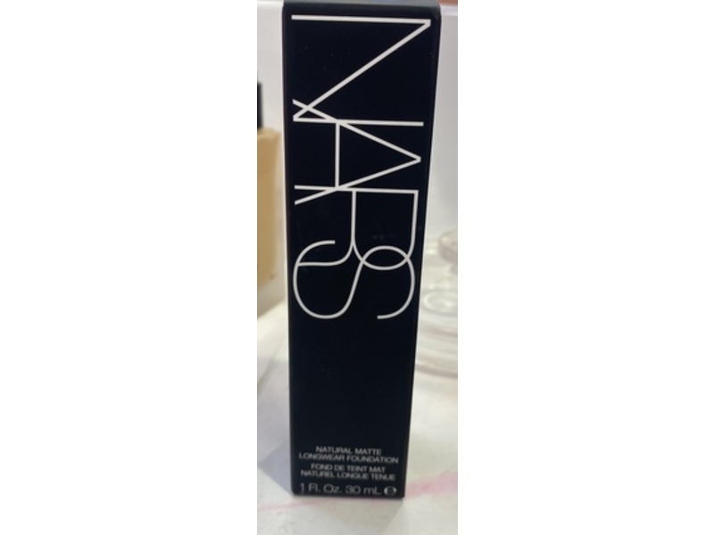 Nars Natural Matte Longwear Foundation, Lima Light 3.25, 1 fl oz/30 mL