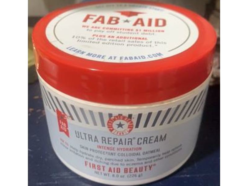 First Aid Beauty Ultra Repair Cream Intense Hydration, 8.0 oz (226 g)