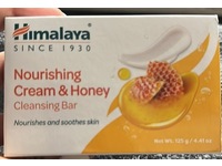 Himalaya Herbal Healthcare Nourishing Cleansing Bar, Cream & Honey, 4.41 fl oz/125 g - thumbnail 2