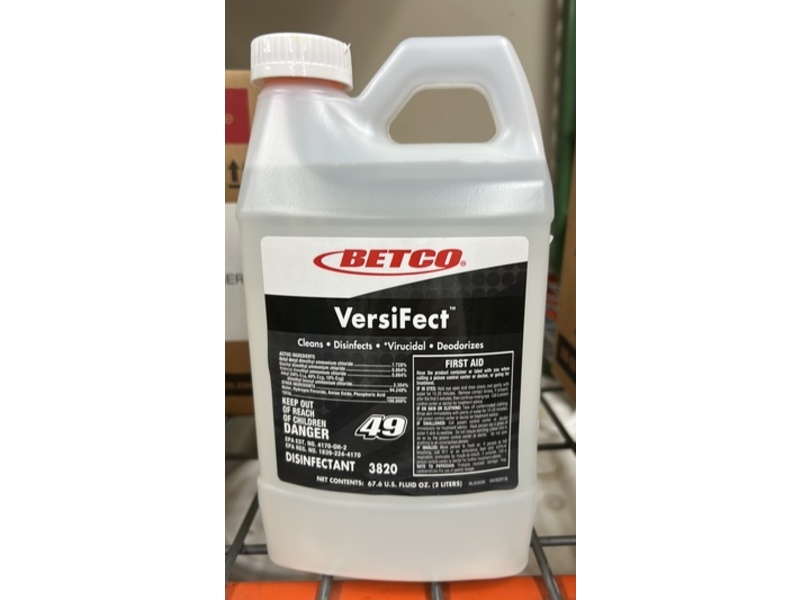 Betco VersiFect Disinfectant, 67.2 fl oz/2L