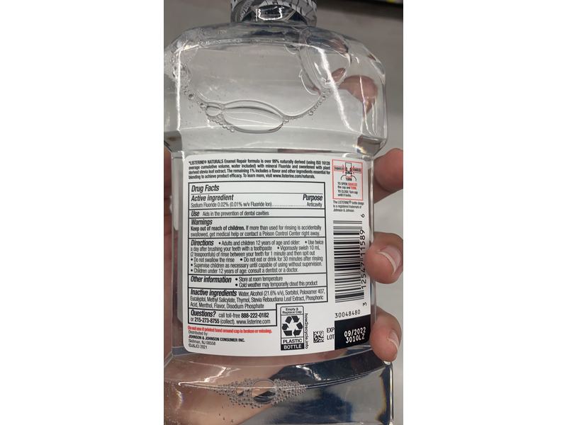 Listerine Naturals Enamel Repair Mouthwash, Herbal Mint, 500 mL