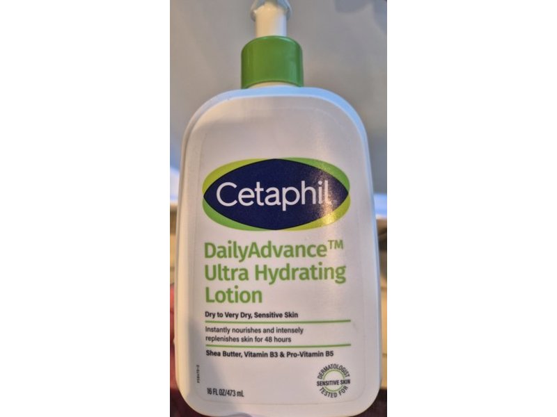 Cetaphil Daily advance Ultra Hydrating Lotion, Shea Butter, Vitamin B3 & B5, 16 fl oz/473 mL