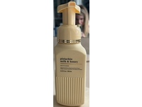 White Barn Gentle & Clean Foaming Hand Soap, Pistachio Milk & Honey, 8.75 fl oz/259 mL - thumbnail 2