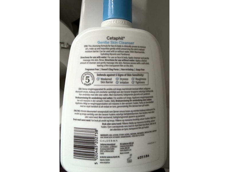 Cetaphil Gentle Skin Cleanser, Niacinamide, Hydrating Glycerin & Panthenol, 473 mL