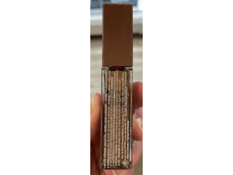 Nyx Professional Makeup Brightening Liquid Eyeshadow, Pear Prize, 0.25 fl oz/7.5 mL