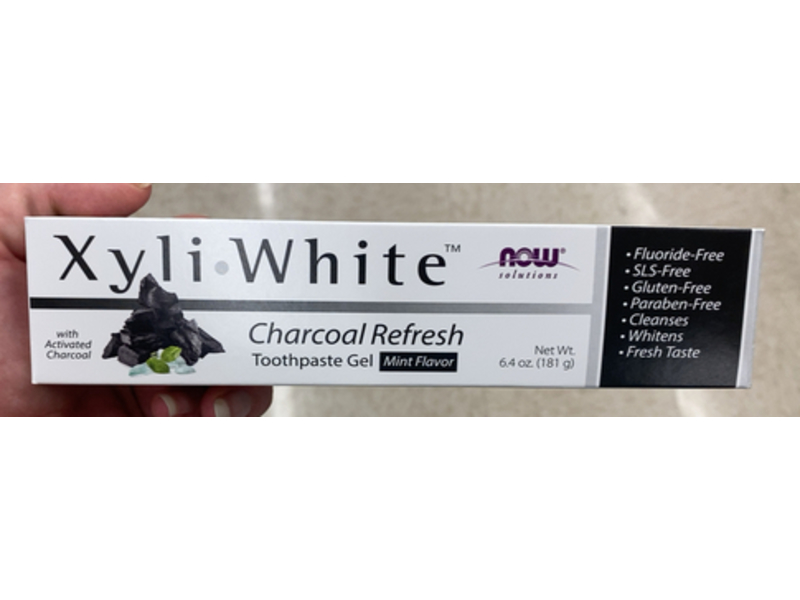 Now Solutions Xyli WhiteCharcoal Refresh Toothpaste Gel, Mint, 6.4 oz/181 g