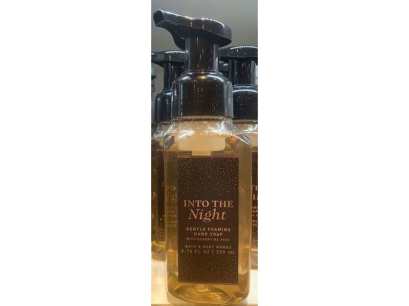 Bath & Body Works Into The Night Gentle Foaming Hand Soap, Essential Oils, 8.75 fl oz/259 mL