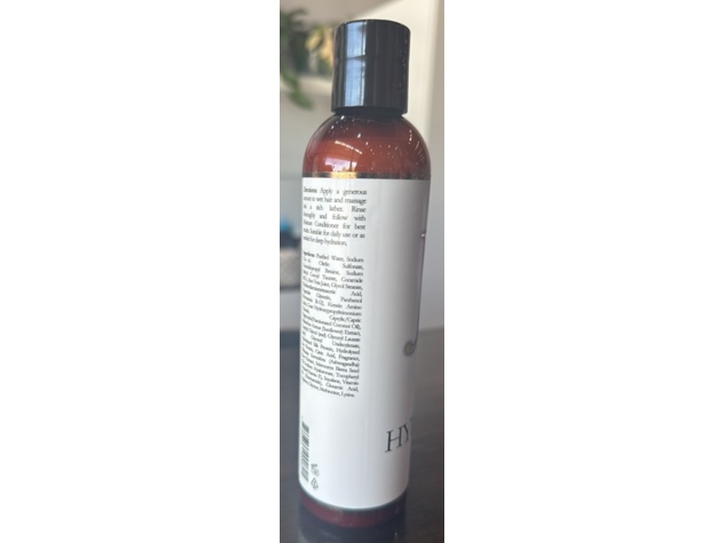 John Dellaria Hydrate Shampoo, 8.4 fl oz/250 mL