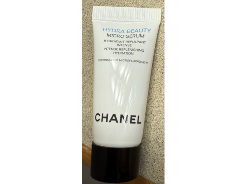Chanel Hydra Beauty Micro Serum Intense Replenishing Hydration, 0.17 fl oz/5 mL