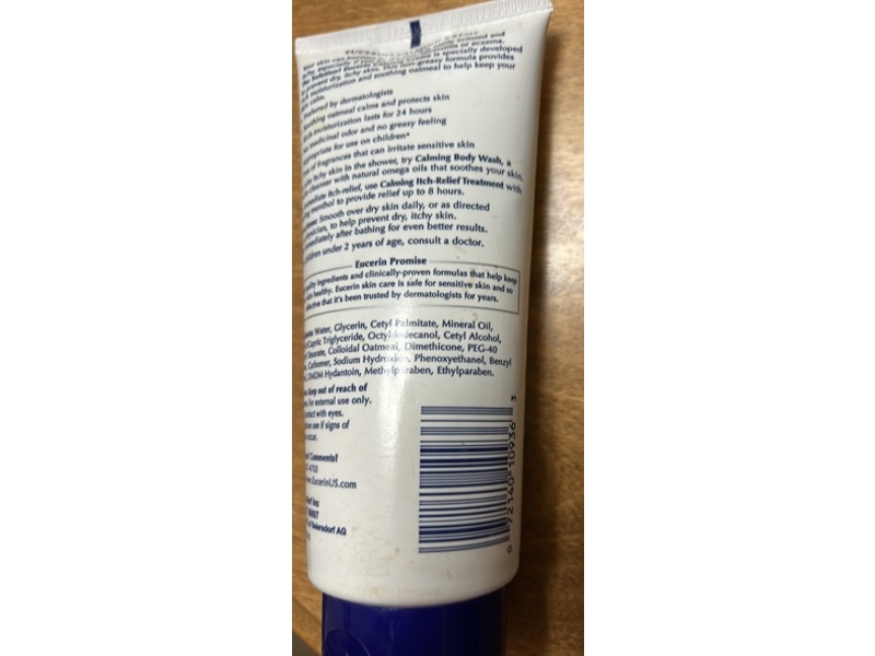 Eucerin Calming Creme Daily Moisturizer, Fragrance Free, 10 oz/283 g
