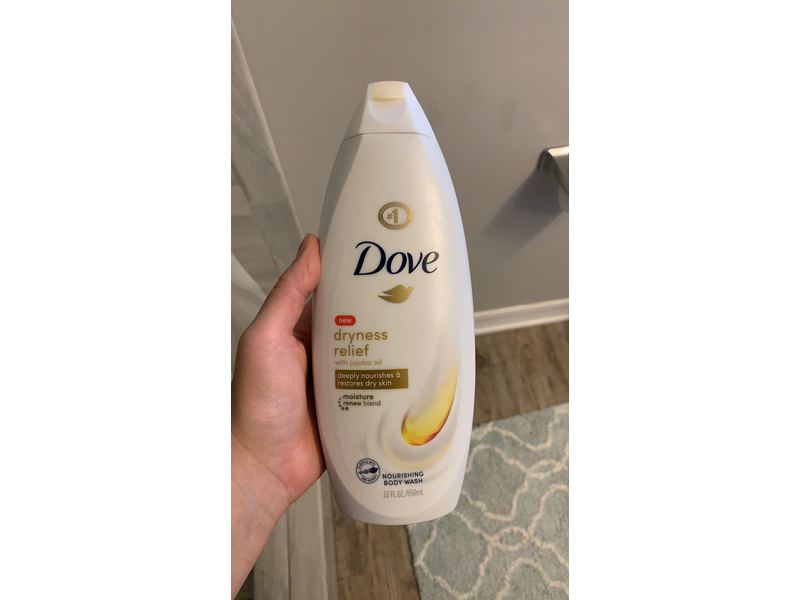Dove Dry Oil Moisture Body Wash, 22 fl oz/650 mL, Pack Of 3