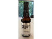 Redken Brews Thickening Shampoo, 10 fl oz/300 mL - Image 3