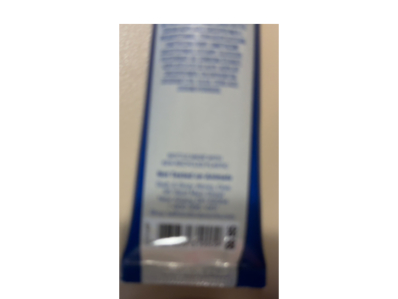 Bath & Body Works Intense Moisture Formula Hand Mask, 1 fl oz/29 mL