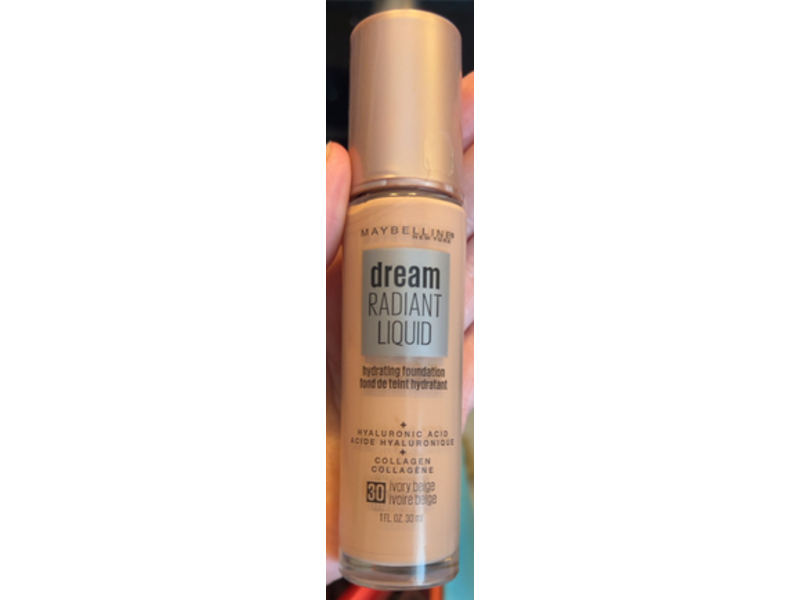 Maybelline New York Dream Radiant Liquid Foundation, Hyaluronic Acid + Collagen, 30 Ivory Beige, 1 fl oz/30 mL
